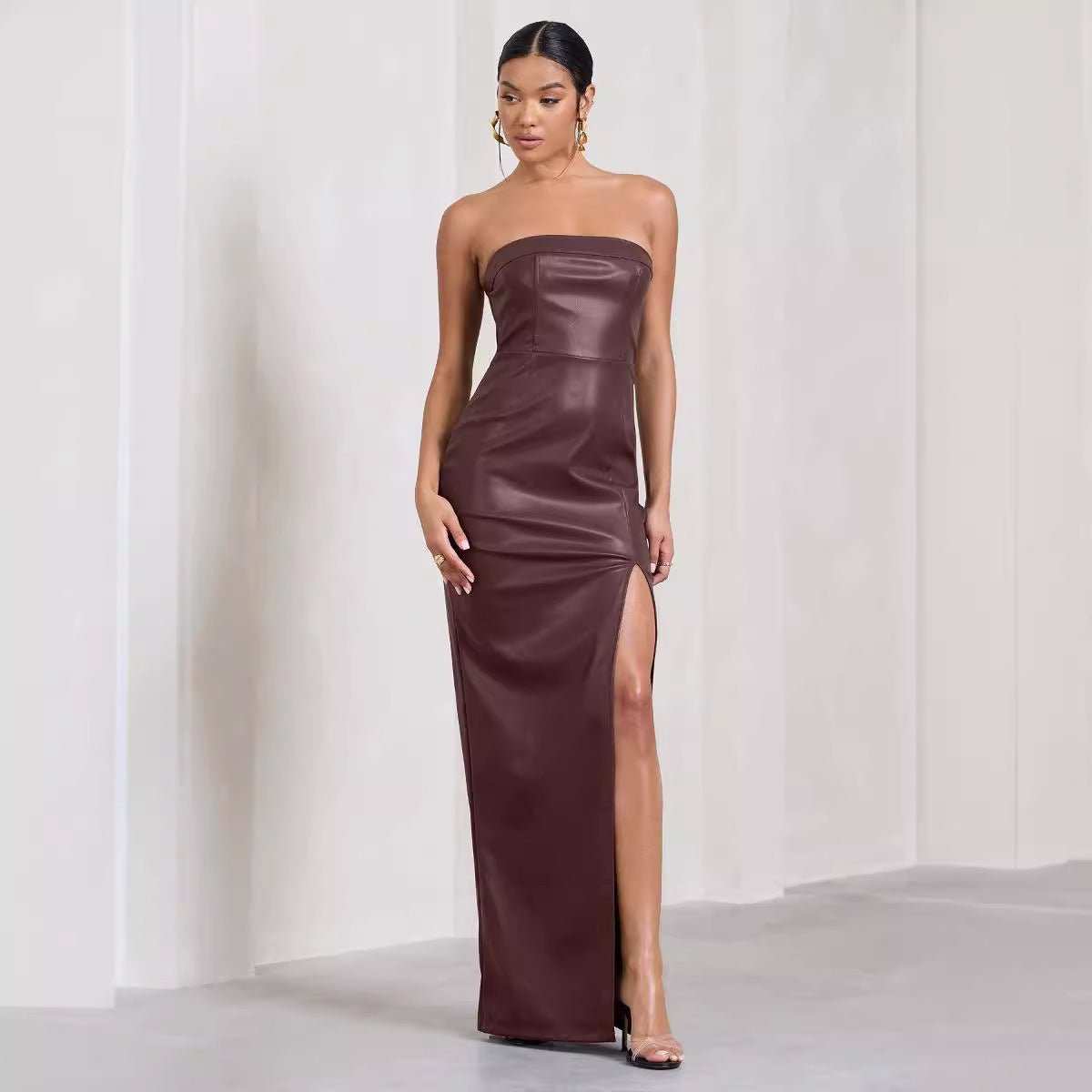 Sleek & Strapless - Elegant & Effortless Style - Yourstylesite