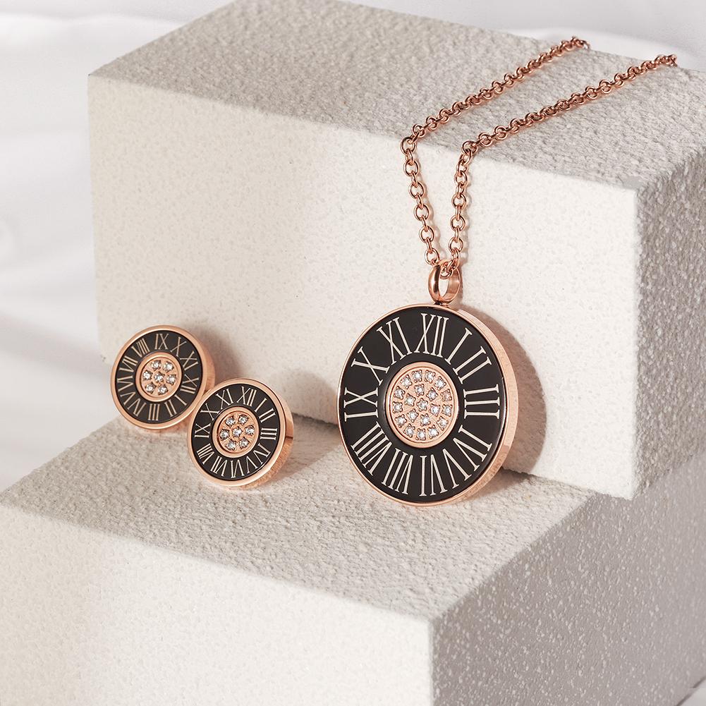 Timeless Elegance - Roman Numerals Shell Pendant Necklace - Yourstylesite