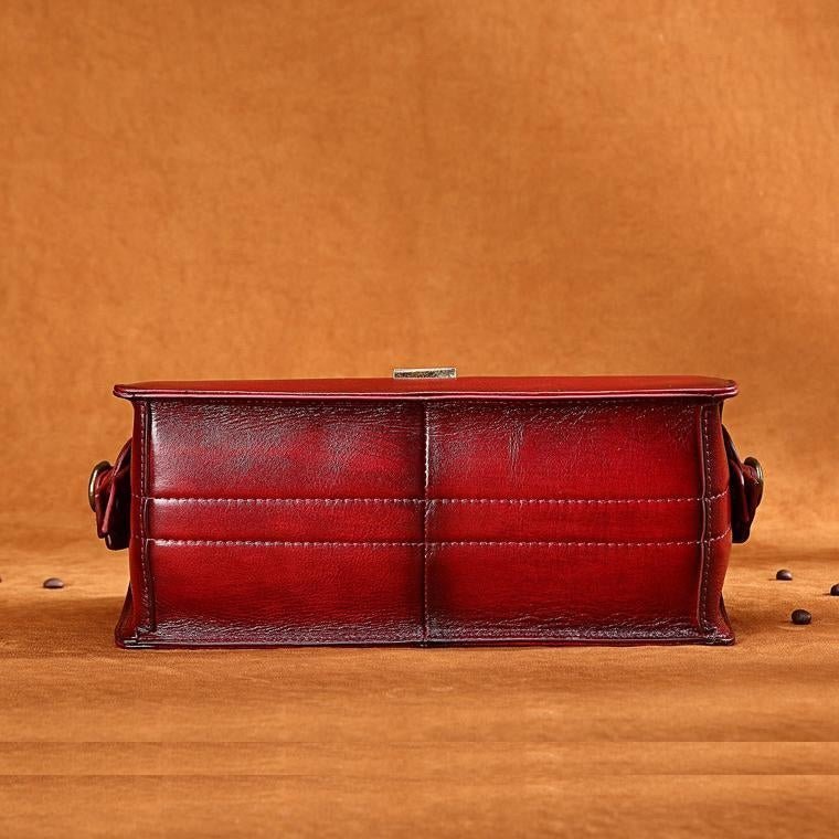 Vintage Chic Leather Doctor Bag – Timeless Elegance and Functionality - Yourstylesite