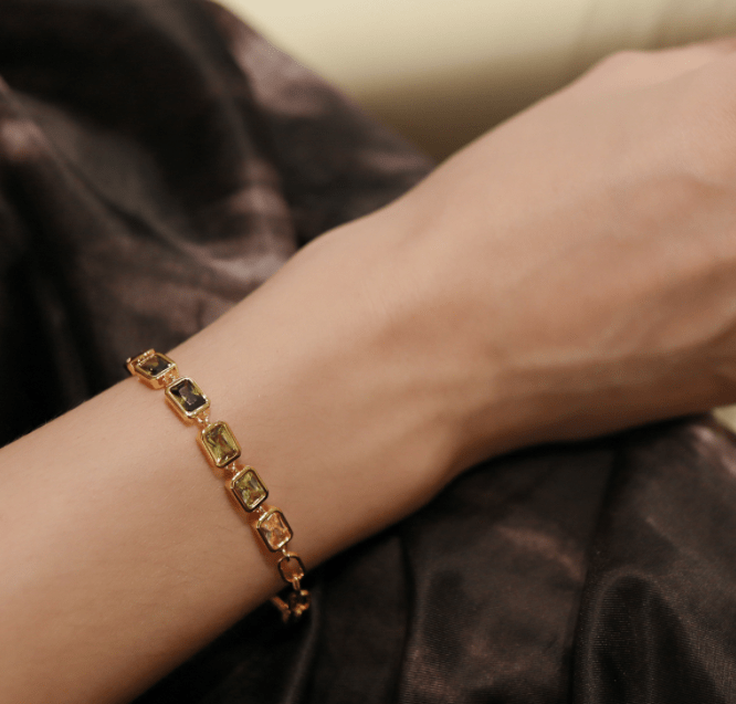 Gradient Gemstone Vintage Bracelet - Green Zircon, 18k Gold Plated - Yourstylesite