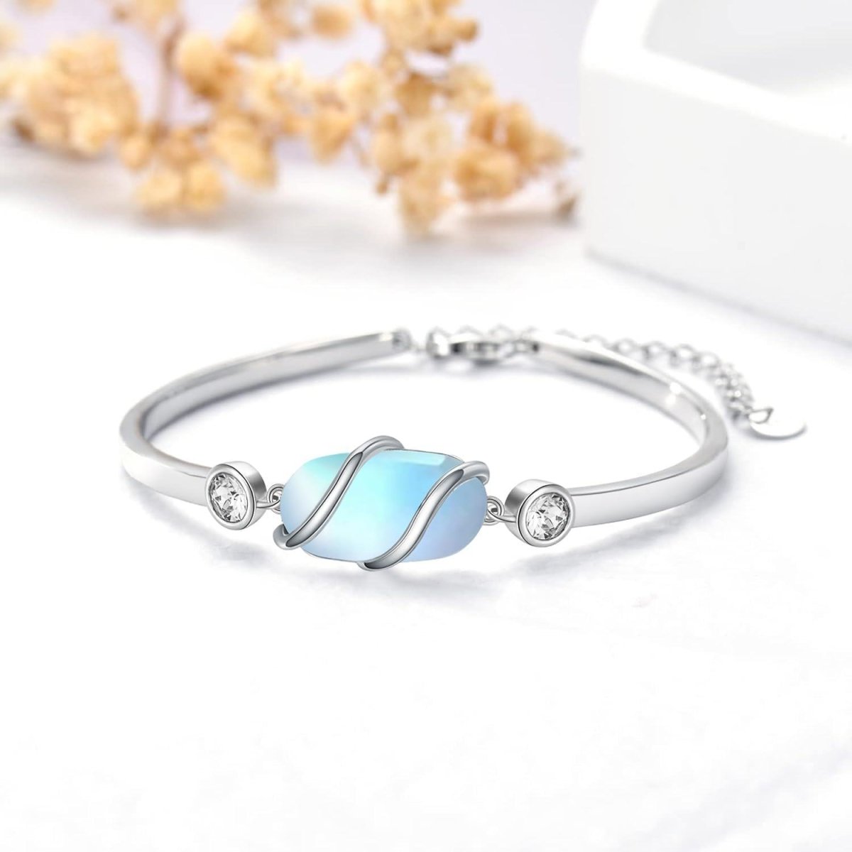 Green Malachite &amp; Sterling Silver Bangle for Elegant Women - Yourstylesite