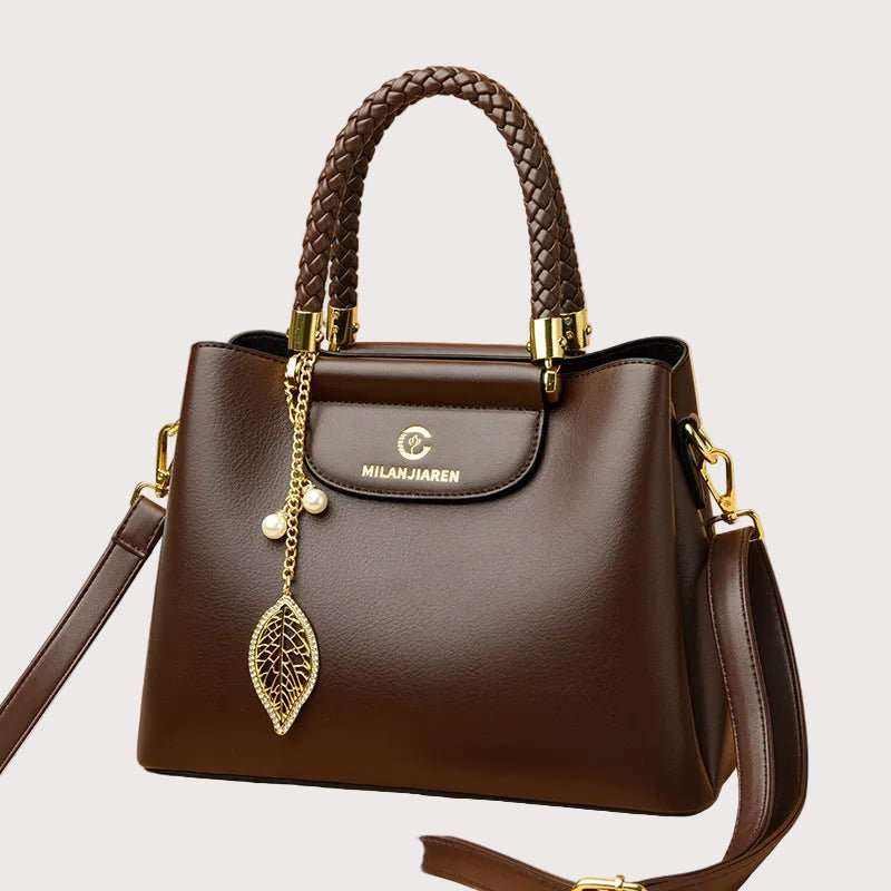 Chic women&