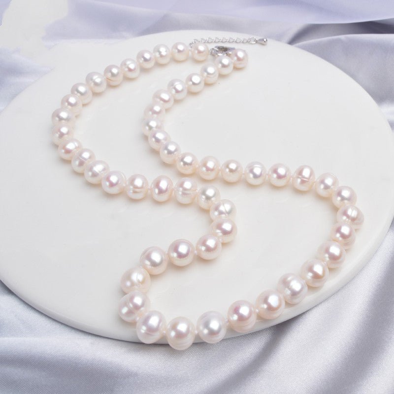 White Pearl Necklace: Timeless Elegance for Your Romantic Style - Yourstylesite